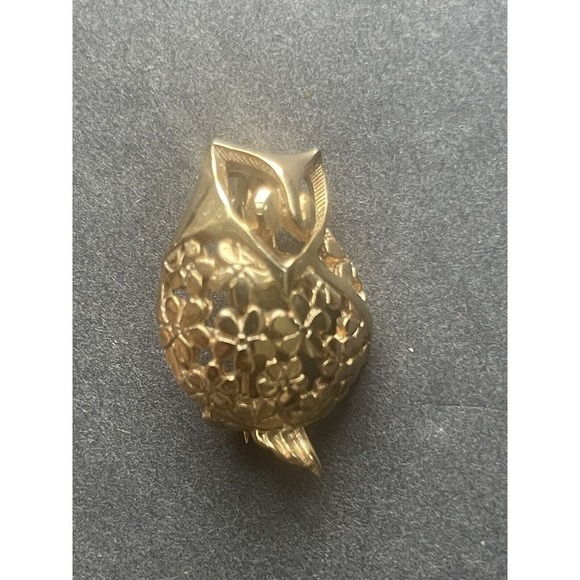 Womens Gold Tone Petite Retro Owl Pin Vintage 1”Brooch - Picture 1 of 5